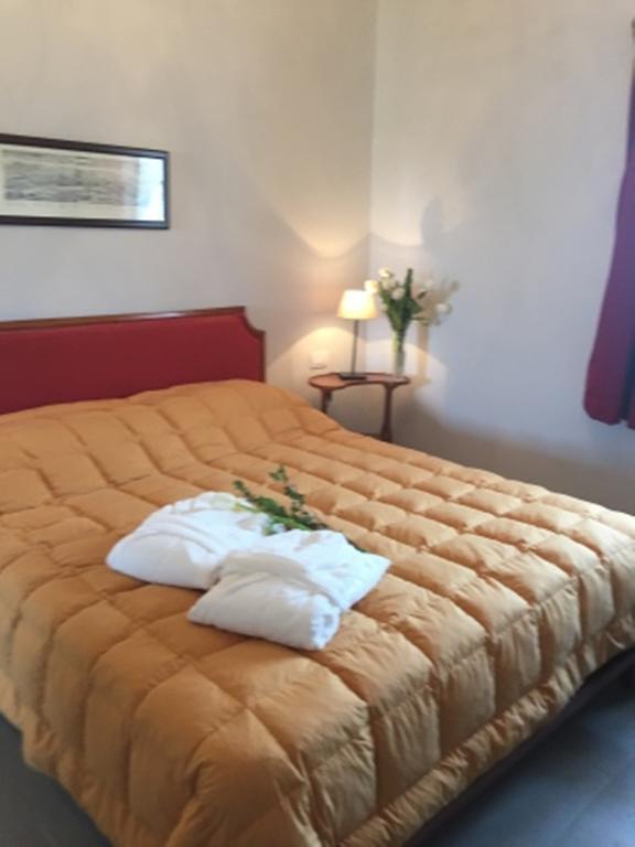 Bed and Breakfast Agriturismo Fiamberta Чертоза-ді-Павія Екстер'єр фото
