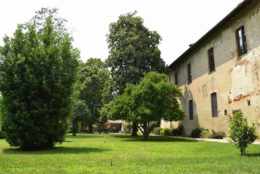 Bed and Breakfast Agriturismo Fiamberta Чертоза-ді-Павія Екстер'єр фото